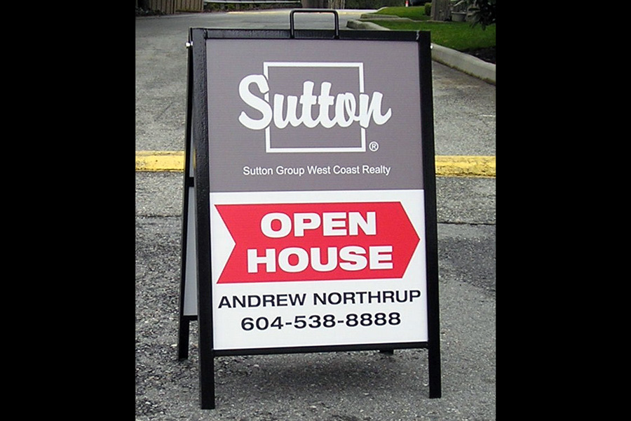 18" x 24" Metal frame A-board with coroplast inserts